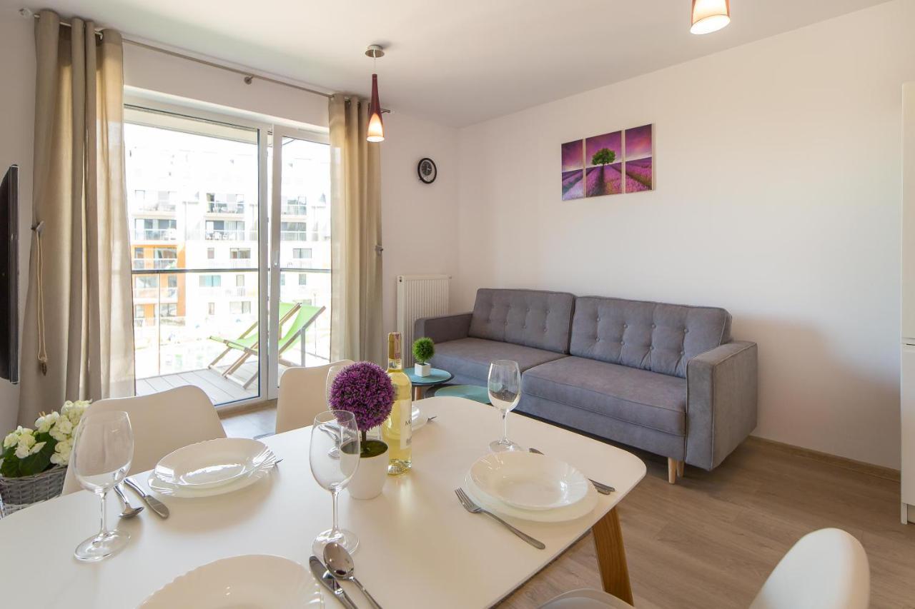 Waterline Apartamenty Kolobrzeg Bagian luar foto