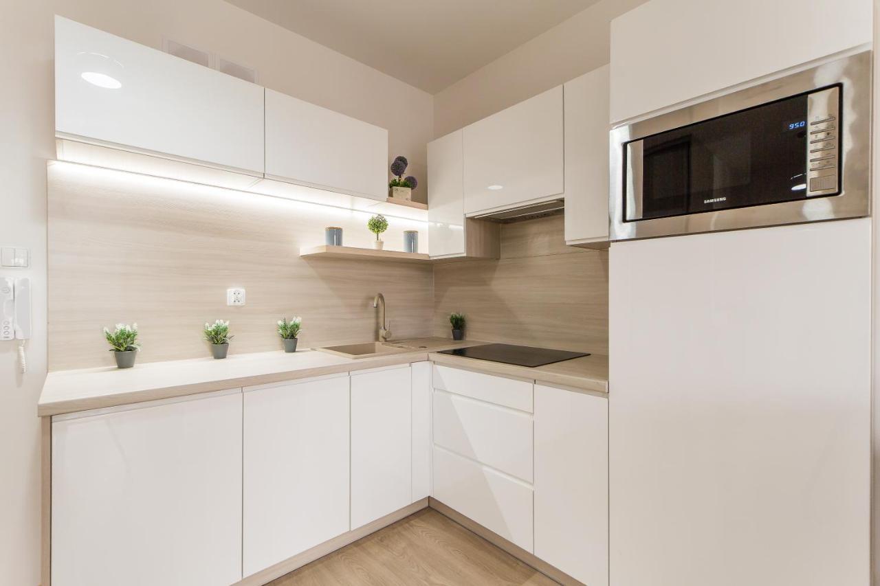 Waterline Apartamenty Kolobrzeg Bagian luar foto