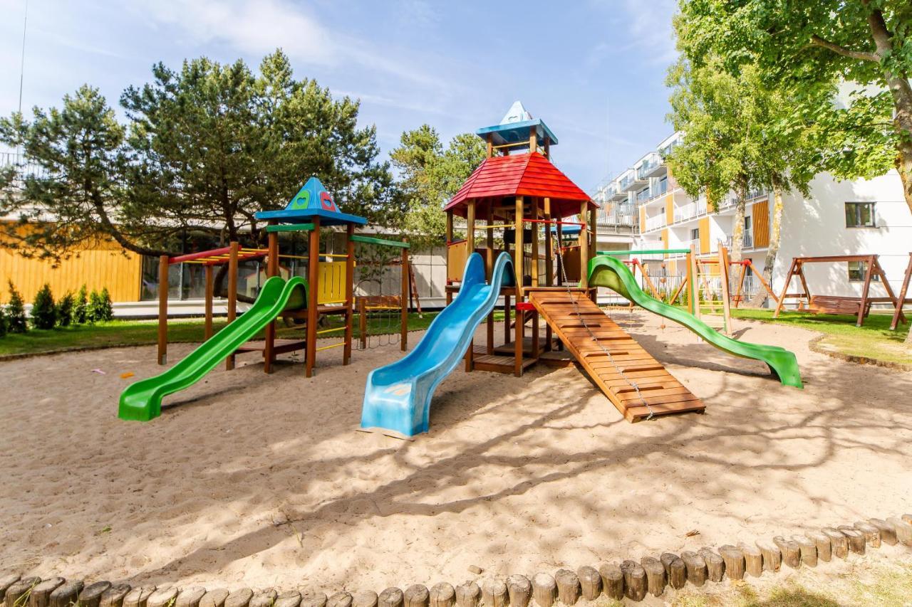 Waterline Apartamenty Kolobrzeg Bagian luar foto