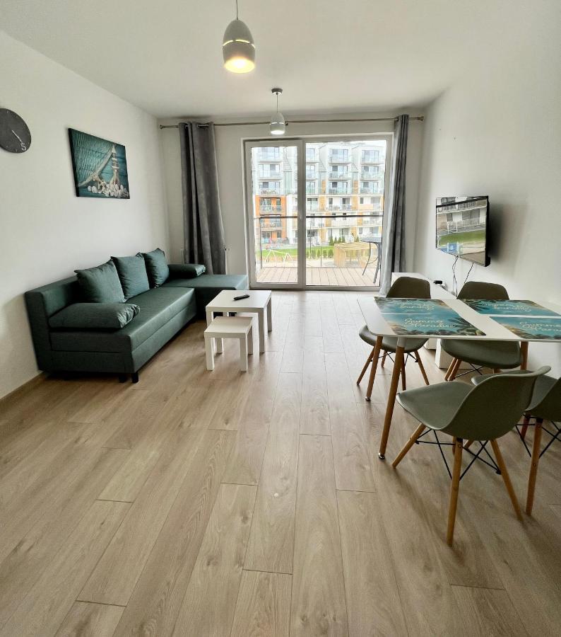 Waterline Apartamenty Kolobrzeg Bagian luar foto